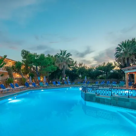 Splash Pool Bar 3*